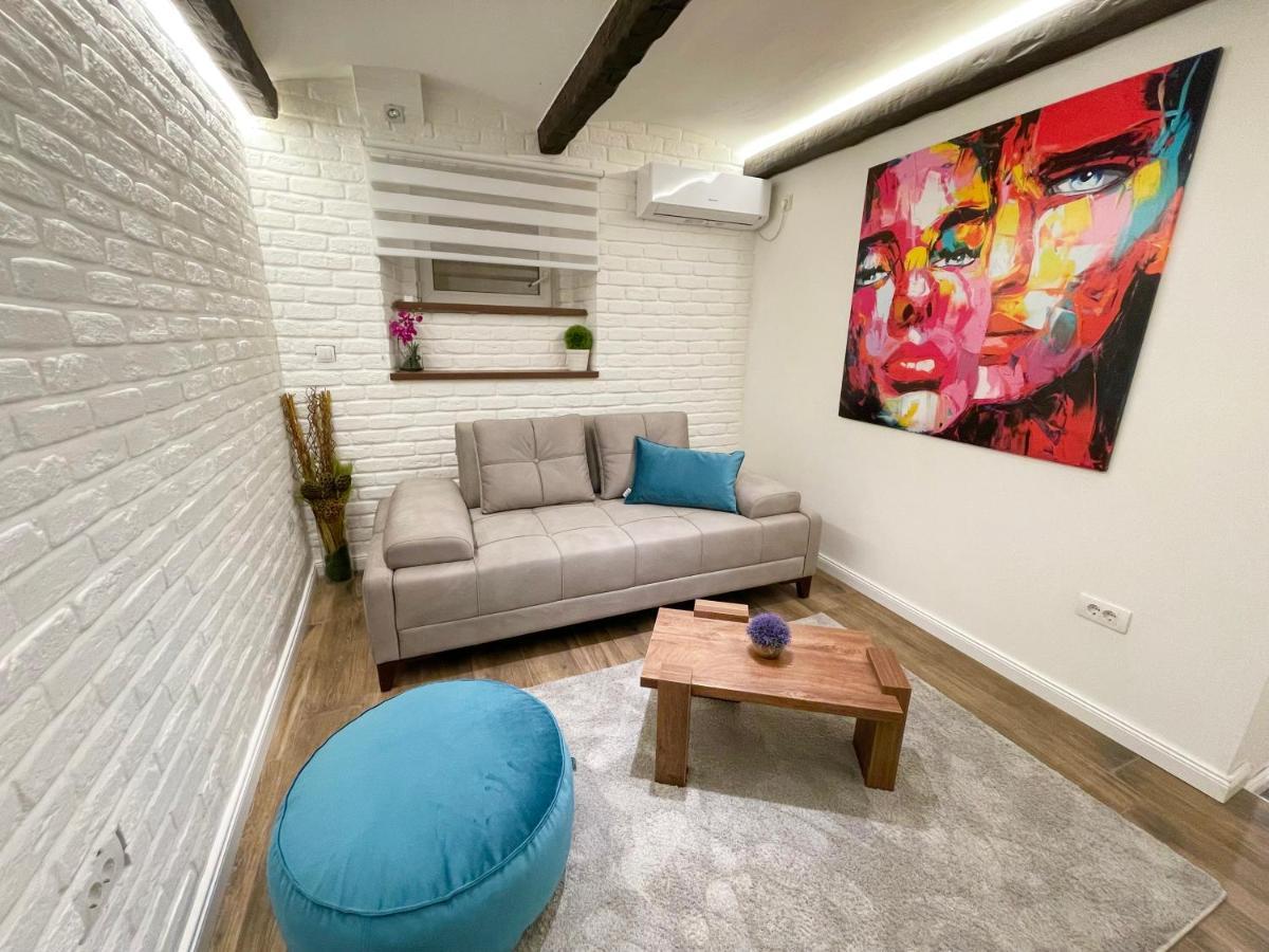 Colorway Apartment Belgrado Buitenkant foto