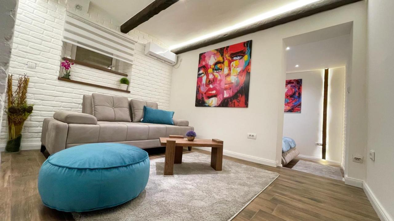 Colorway Apartment Belgrado Buitenkant foto