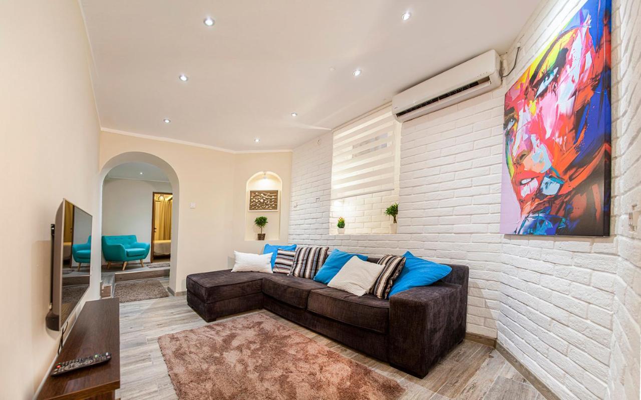 Colorway Apartment Belgrado Buitenkant foto